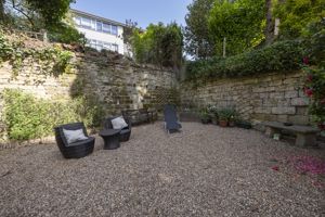 Photo 9- click for photo gallery